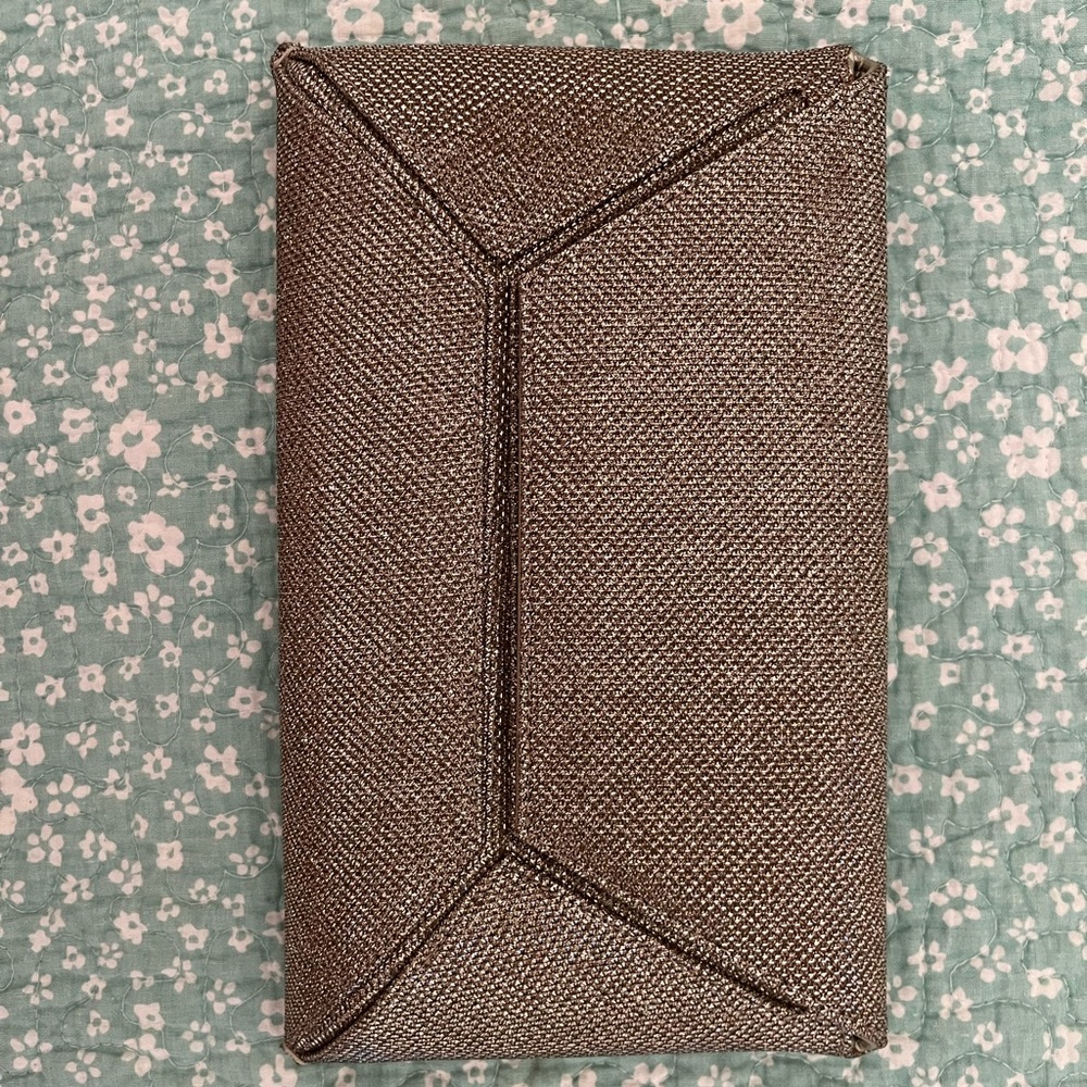 Stuart Weizman Clutch - image 2